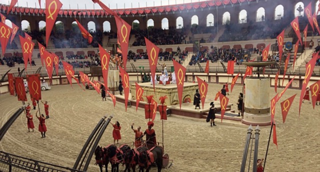 Puy du fou & Futuroscope - Image 1