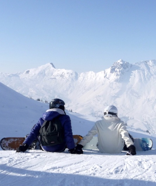 Happy Snow - Image 1