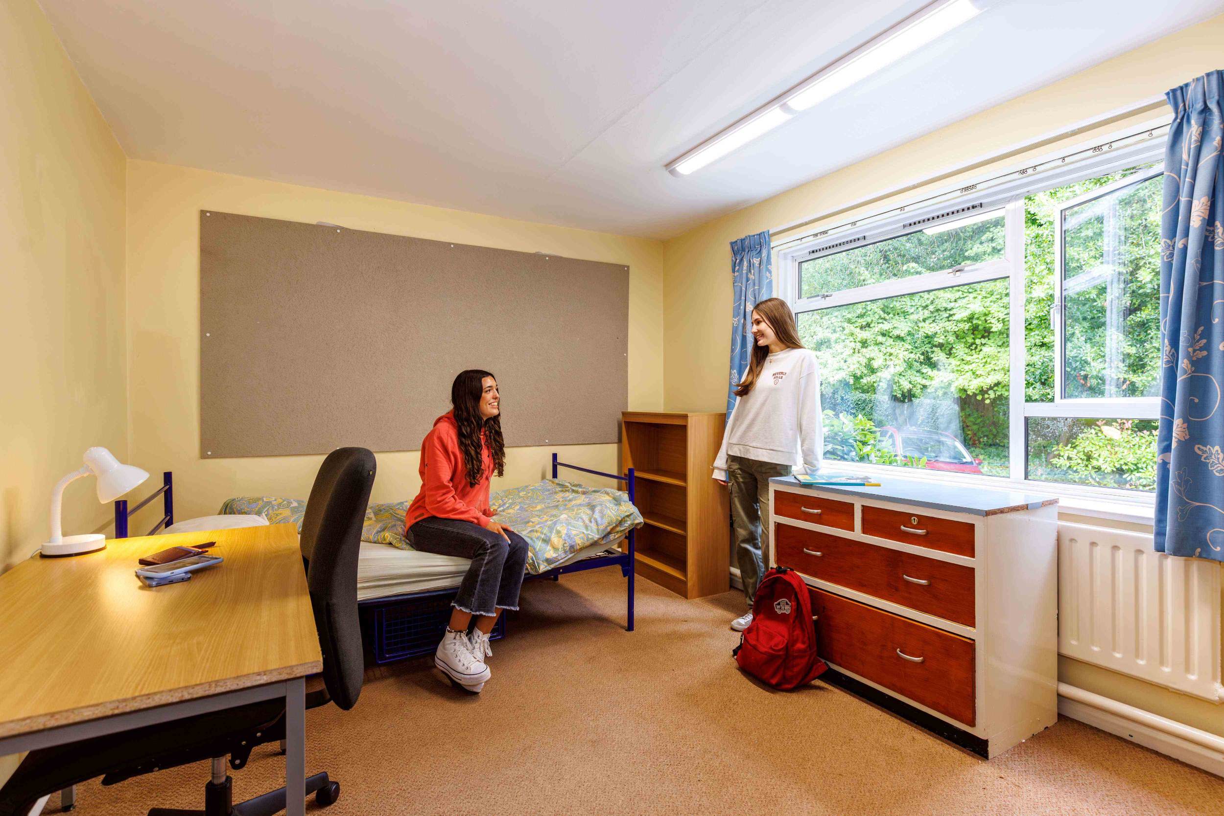 Séjour linguistique multi activités ou surf en famille Bournemouth - Image 2