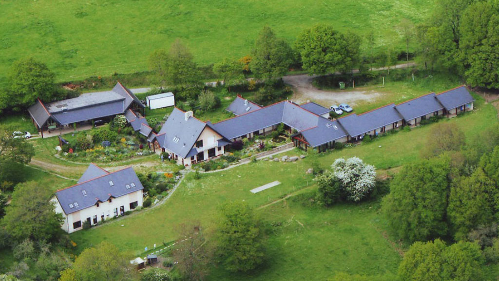 Séjour Pâques multi-activités 7-12 ans Centre Bretagne - Image 1