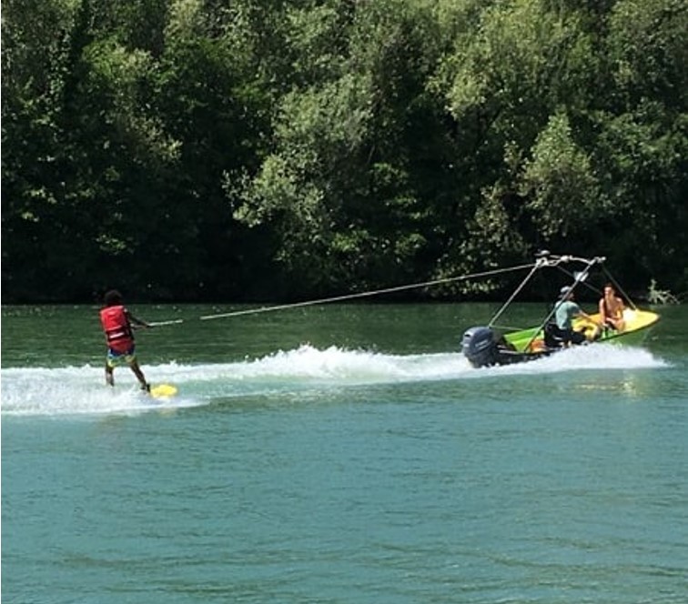 Et ça continue... en Corse et en Corse (15-17 ans) - Image 2