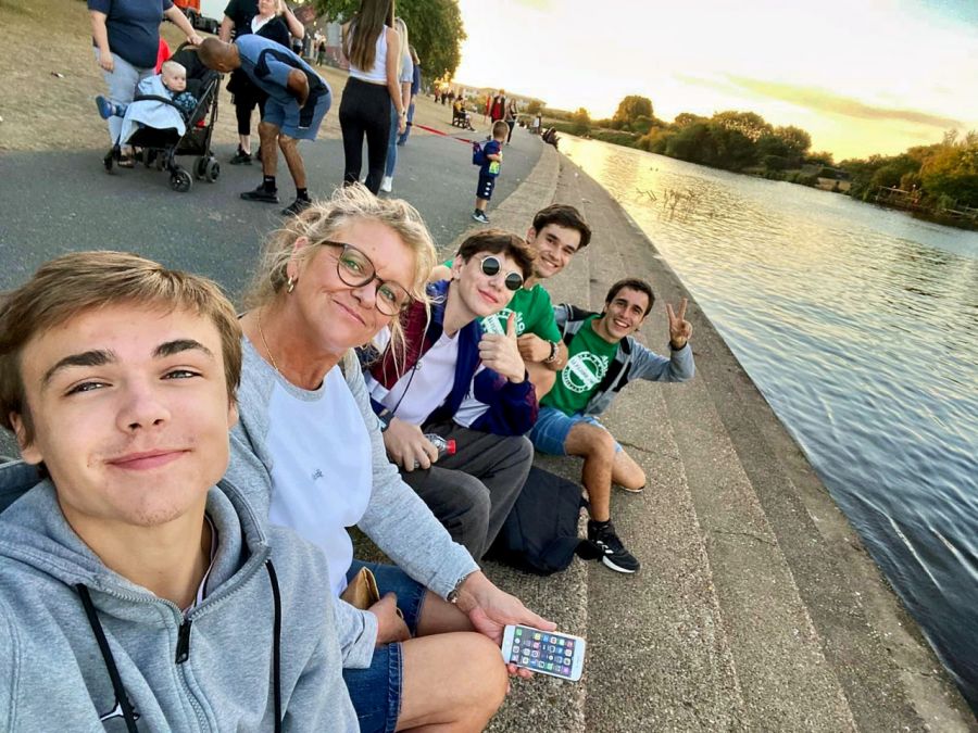 One to One - 8 jours - Image 1