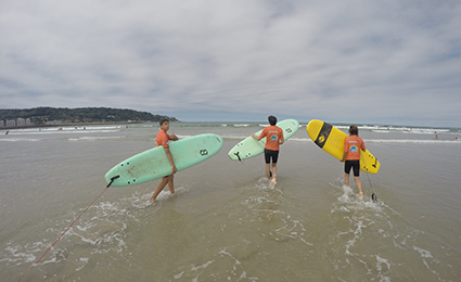 Stage 100% Surf - Image 1