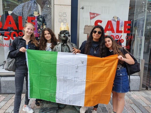 Anglais et cocktail loisirs à Cork en famille - Image 2