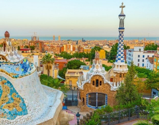  Barcelona & Majorca Experience - Image 2