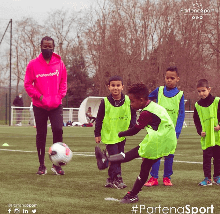 Colonie de vacances foot sous un autre angle 9/11 ans