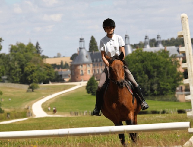 Passion équitation au Château de Saint-Fargeau 6 / 11 ans